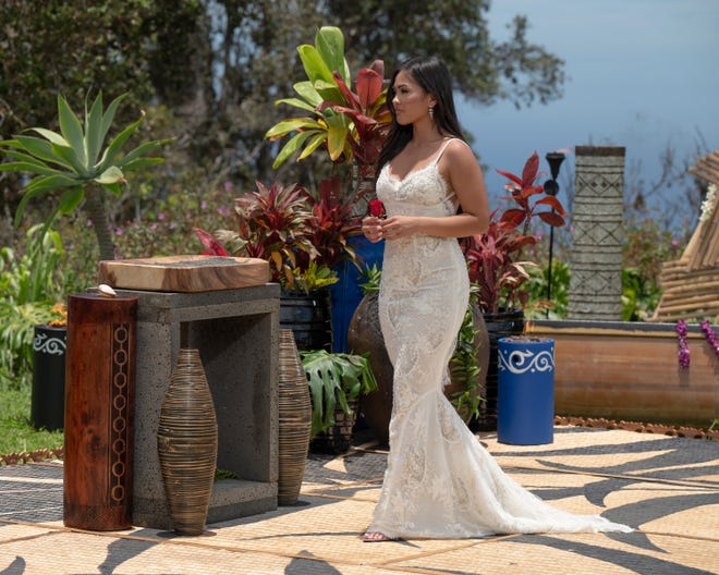 In a "Bachelor" first, Jenn Tran proposed to her final choice, Devin Strader. He also proposed to her afterward.