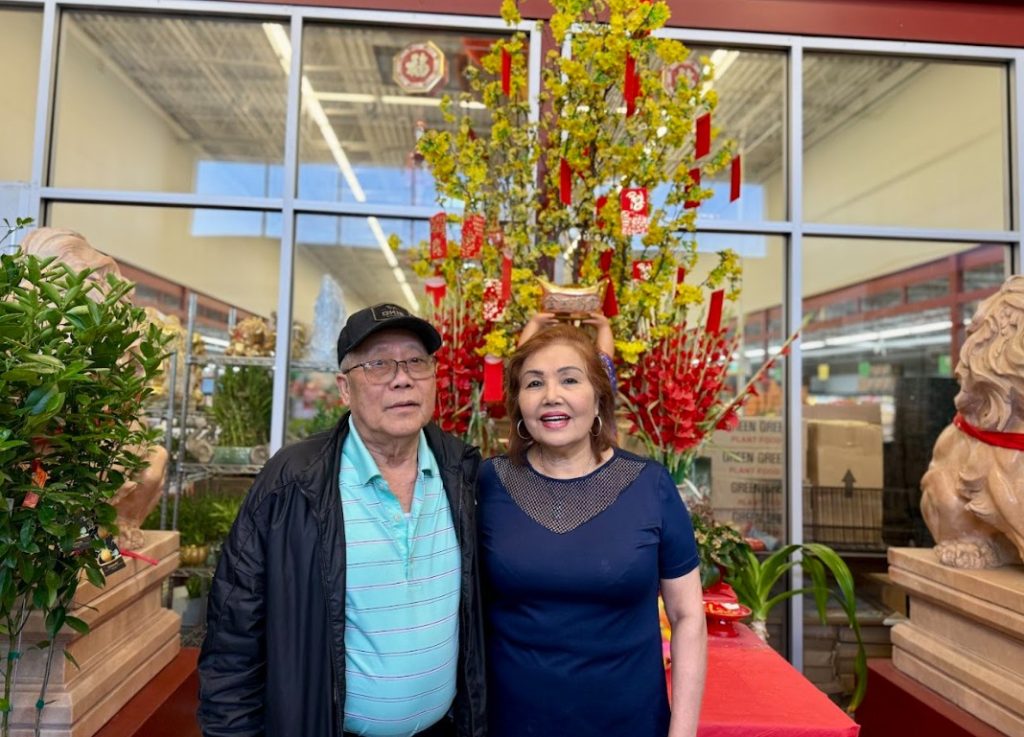 Loi Van with her husband Ut Le at their supermarket Nam Hai in Tulsa, OK