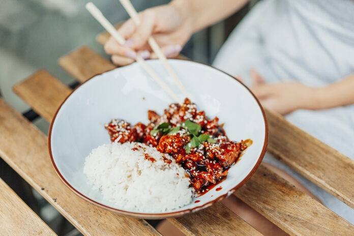 General Tso’s Chicken Was Created In The 1950s, And Here’s The History Behind The Popular Dish – Chip Chick