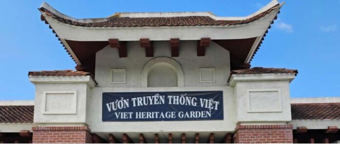 Vietnamese Heritage Garden entrance in San Jose