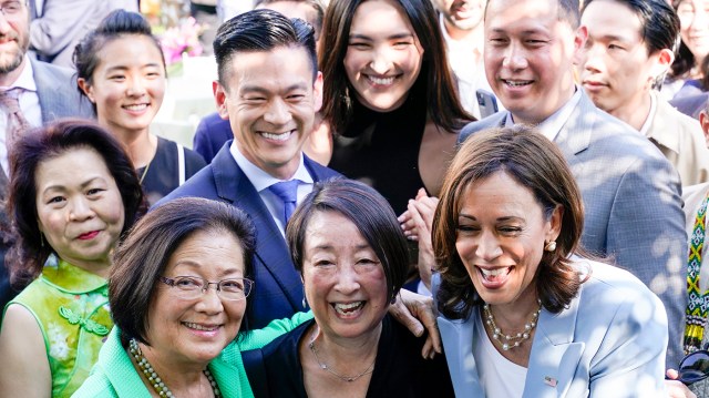 Harris zeroes in on Asian American voters in campaign’s final Harris zeroes in on Asian American voters in campaign’s final stretch
