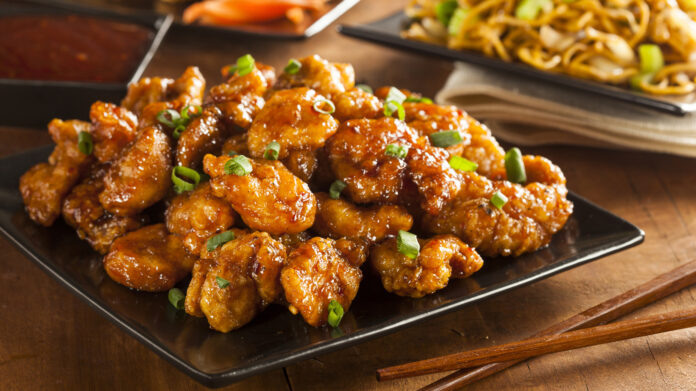 How To Make Sure Your Homemade Orange Chicken Stays Crispy