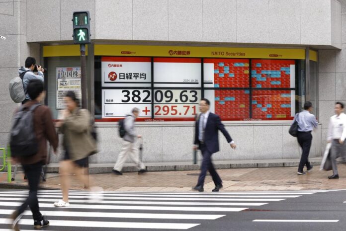 Asian stocks may slip after lacklustre US tech firms’ results