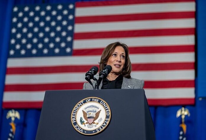 Harris Drives strong support among Asian American women – AsAmNews
