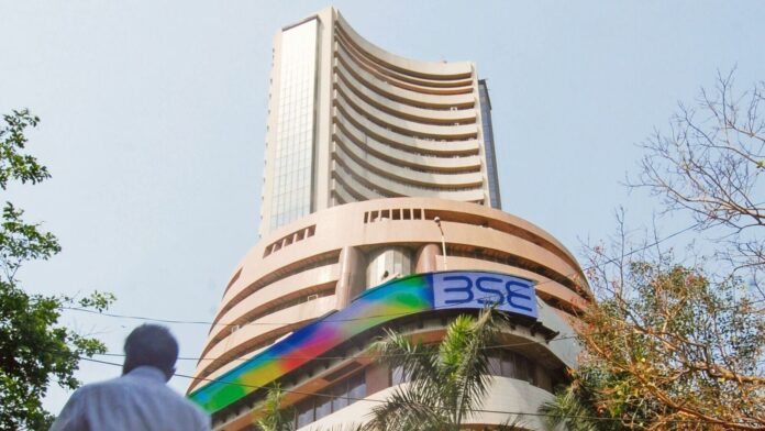 Stock Market LIVE Updates: Sensex, Nifty 50 to remain volatile ahead of US Election Results 2024; Gift Nifty down