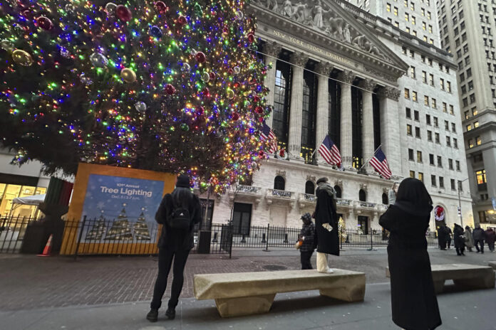 Stocks waver in thin trading after US markets reopen following a holiday pause