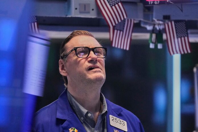 Asian stocks rise as US-China trade talks announced, China cuts interest rates