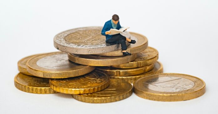 Banks embrace wealthtech as $2.95t domestic pool grows