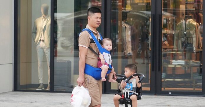 Vietnam scraps two-child policy as aging threatens economic growth