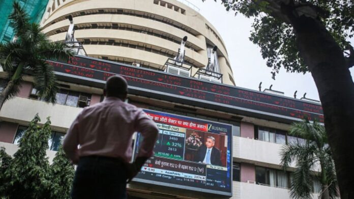 Stock Market Updates: Sensex Up Over 400 Points, Nifty Near 26,100; IT, Metal Stocks Gain | Markets News