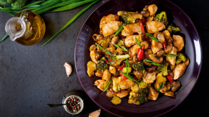 10 Best Chinese Food Cookbooks For Beginners