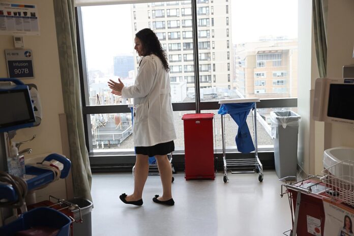 Dr. Narjust Florez, an oncologist at Dana-Farber Cancer Institute who specializes in lung cancer in women.