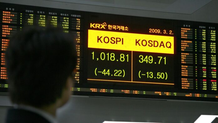 Asian markets fall as crude oil prices jump after US-Iran ceasefire talks fail; Nikkei, Kospi drop 1%