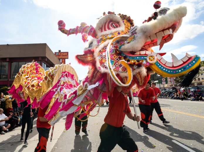 Chinese American leaders fear ‘collective suspicion’ after LA, San Bernardino county FBI searches – Daily News