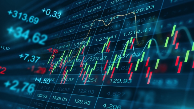 Asian stocks mostly rise on tech rally, lower yields, and US-China trade hopes